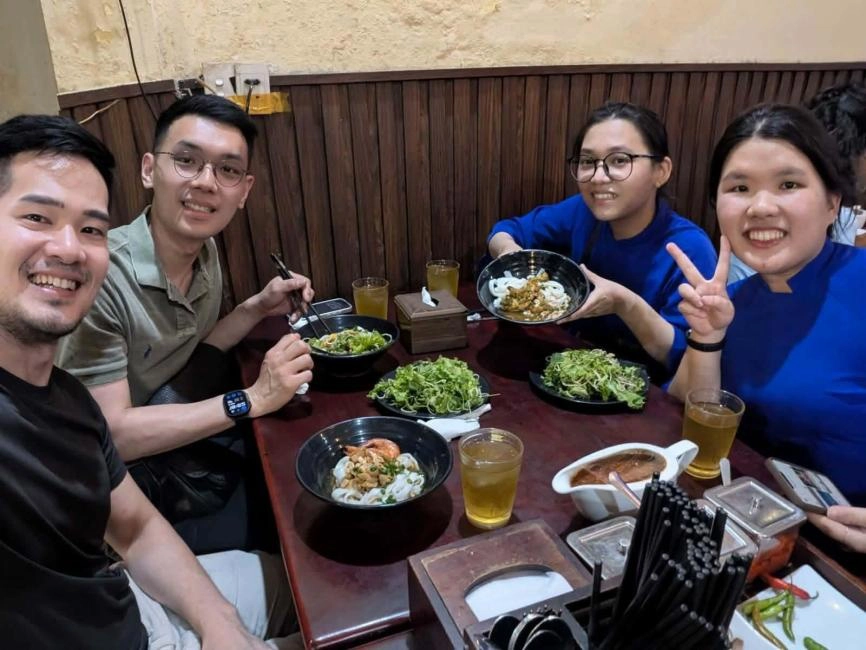 Day Tour | Da Nang Michelin Street Food & Craft Beer Tasting by Motorbike